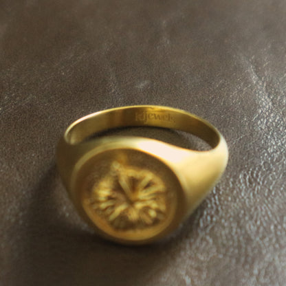 Hibiscus Signet Ring Gold